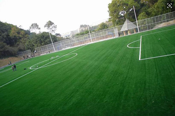 人造草坪運動場地施工 人造草坪運動場地施工